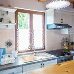 Vikendica Sandi, Mediterranean With Pool And Jacuzzi