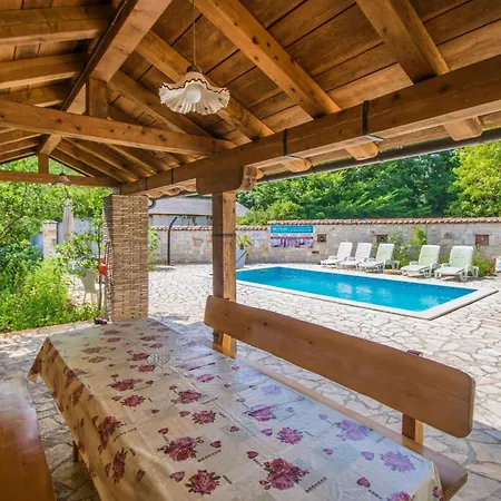 Sandi, Mediterranean With Pool And Jacuzzi *