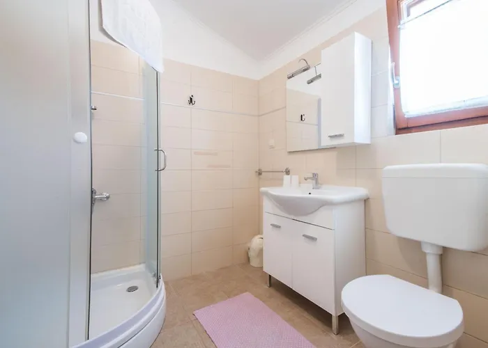 Sandi, Mediterranean With Pool And Jacuzzi Gracisce