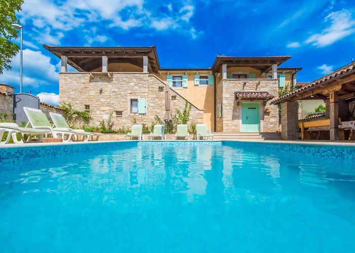 Vikendica Sandi, Mediterranean With Pool And Jacuzzi *