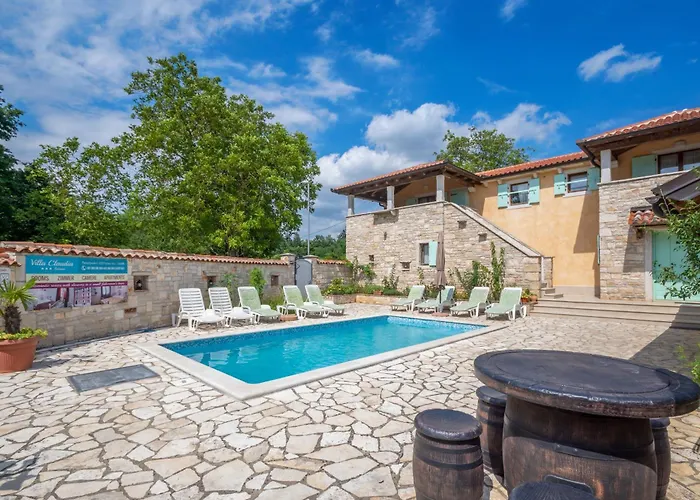 Vikendica Sandi, Mediterranean With Pool And Jacuzzi *